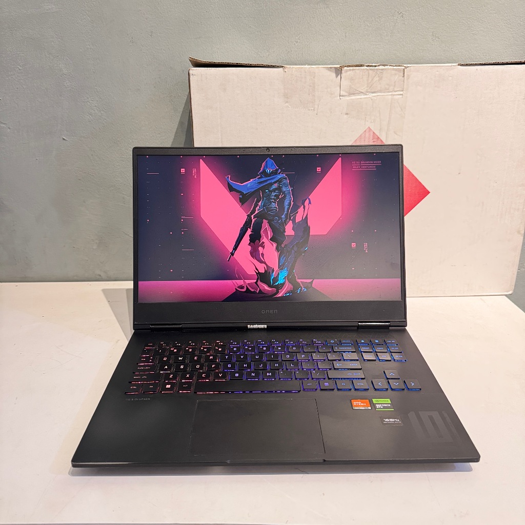 Laptop Gaming HP Omen 16 Ryzen 9 7940HS RTX 4070 8GB 16GB/1TB SSD Like New