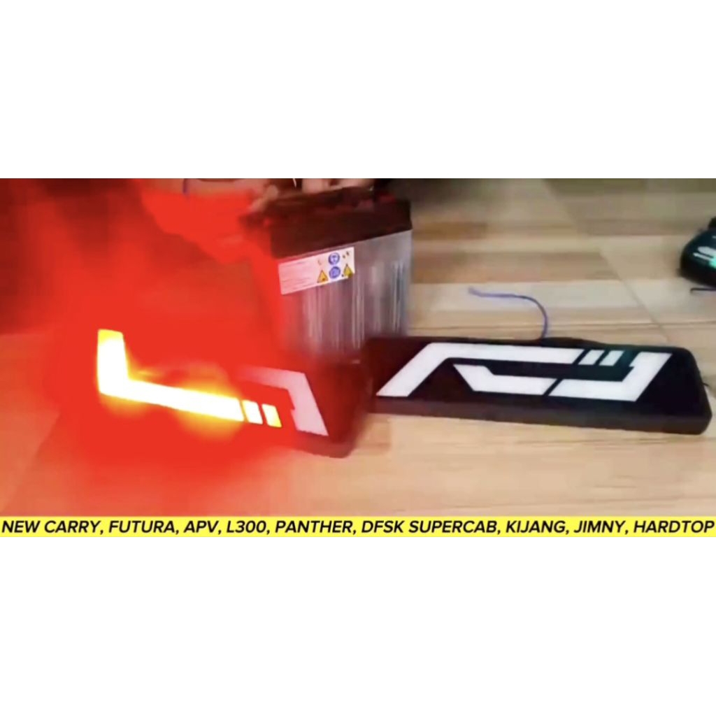 Stoplamp lampu belakang LED lampu rem mobil pickup