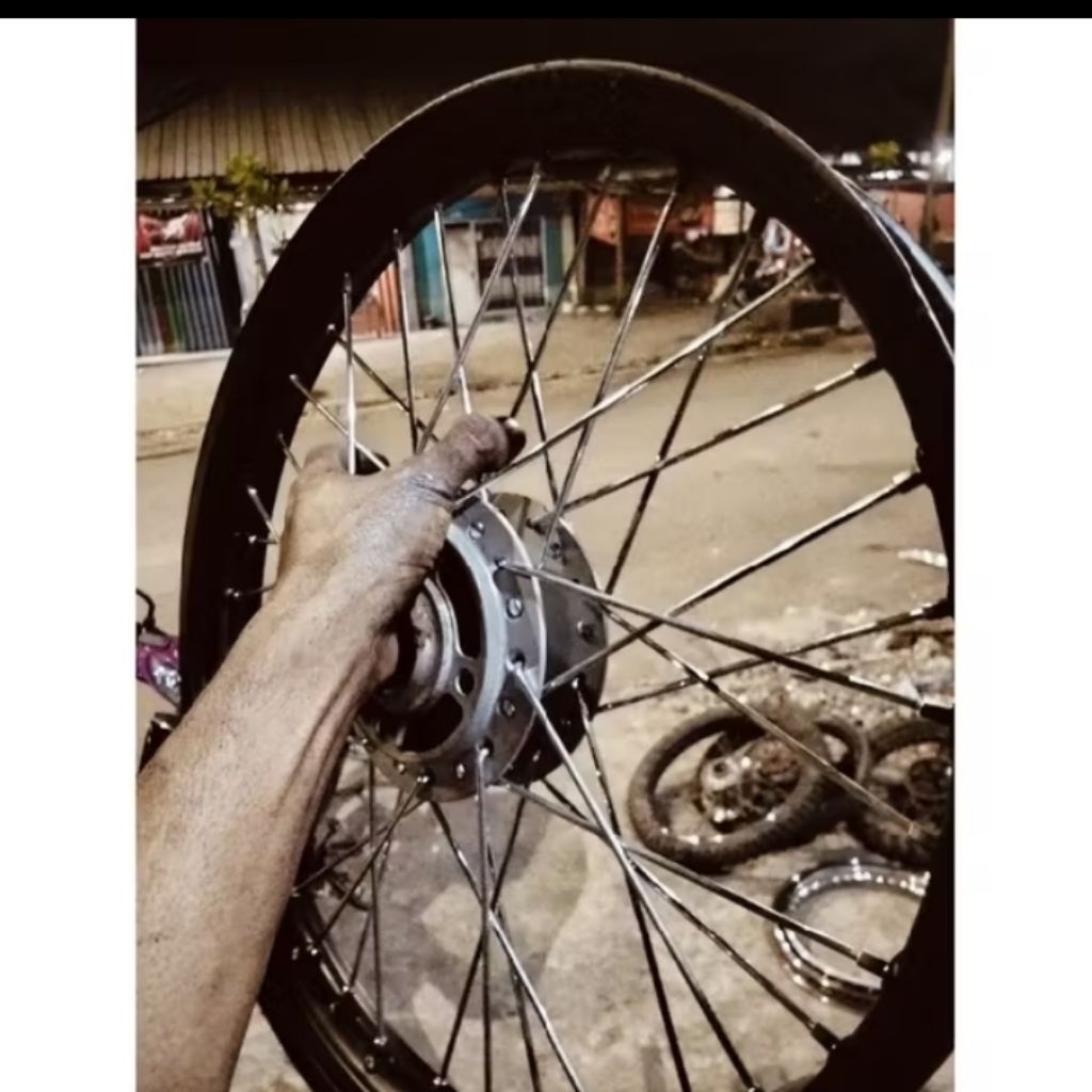 velg ring 17 Jari-jari depan 1pcs Honda Beat Fi Beat Karbu Scopy Spasy Genio Beat deluxe