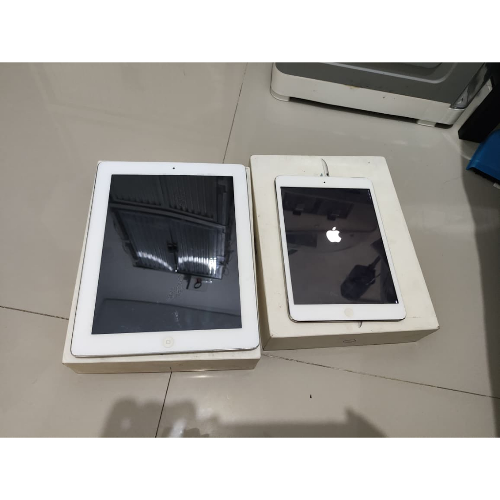 Ipad mini 2 dan Ipad 2 kondisi mati minus- itpio