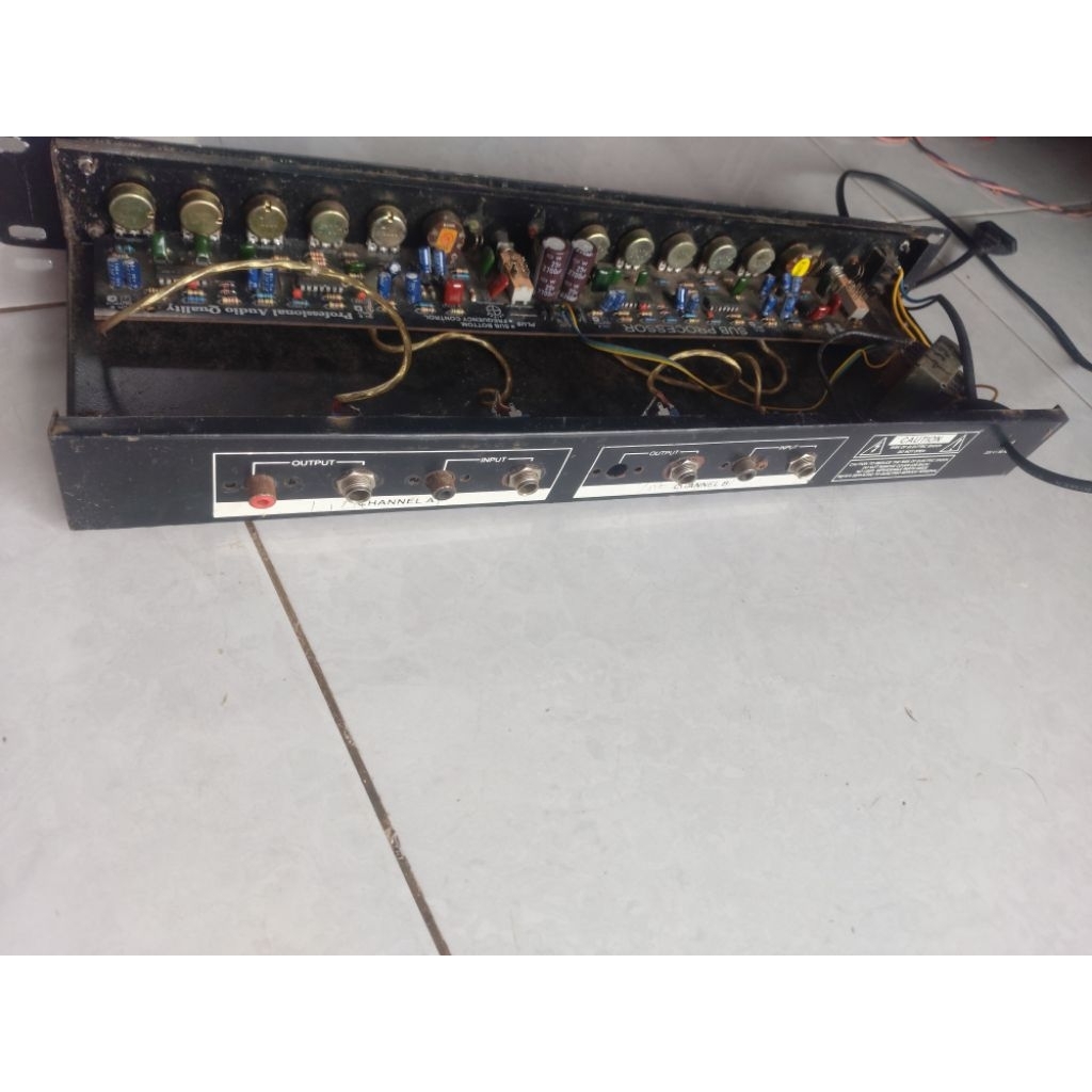 processor plus subwofer bekas masih normal