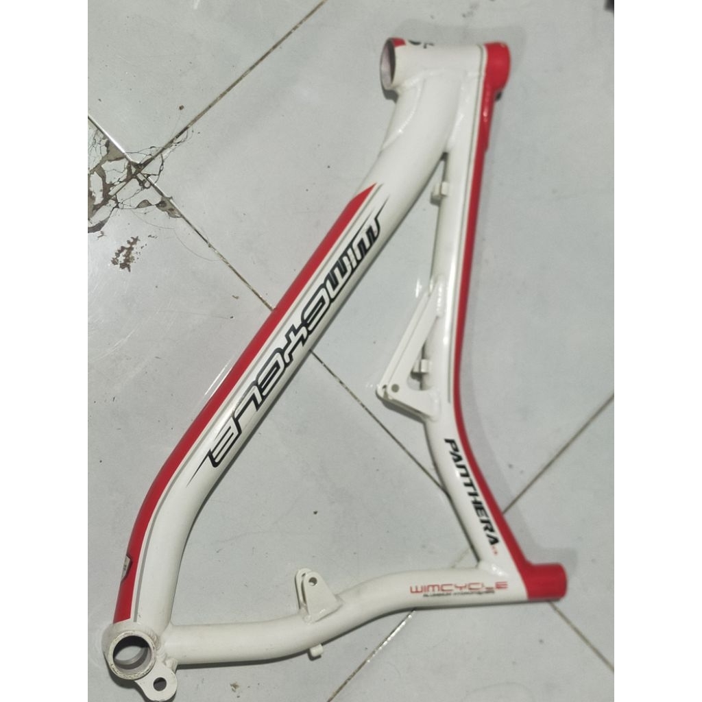 frame depan wimcycle panthera