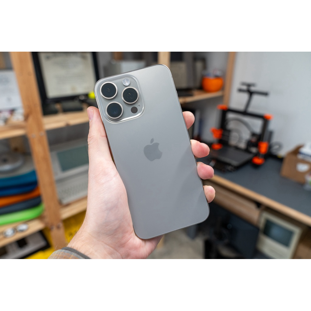 IPHONE 15 SECOND PAKAI 6 bulan