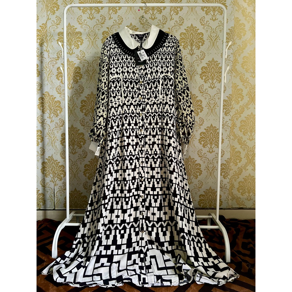 NEW HIKMAT ABAYA SIZE L