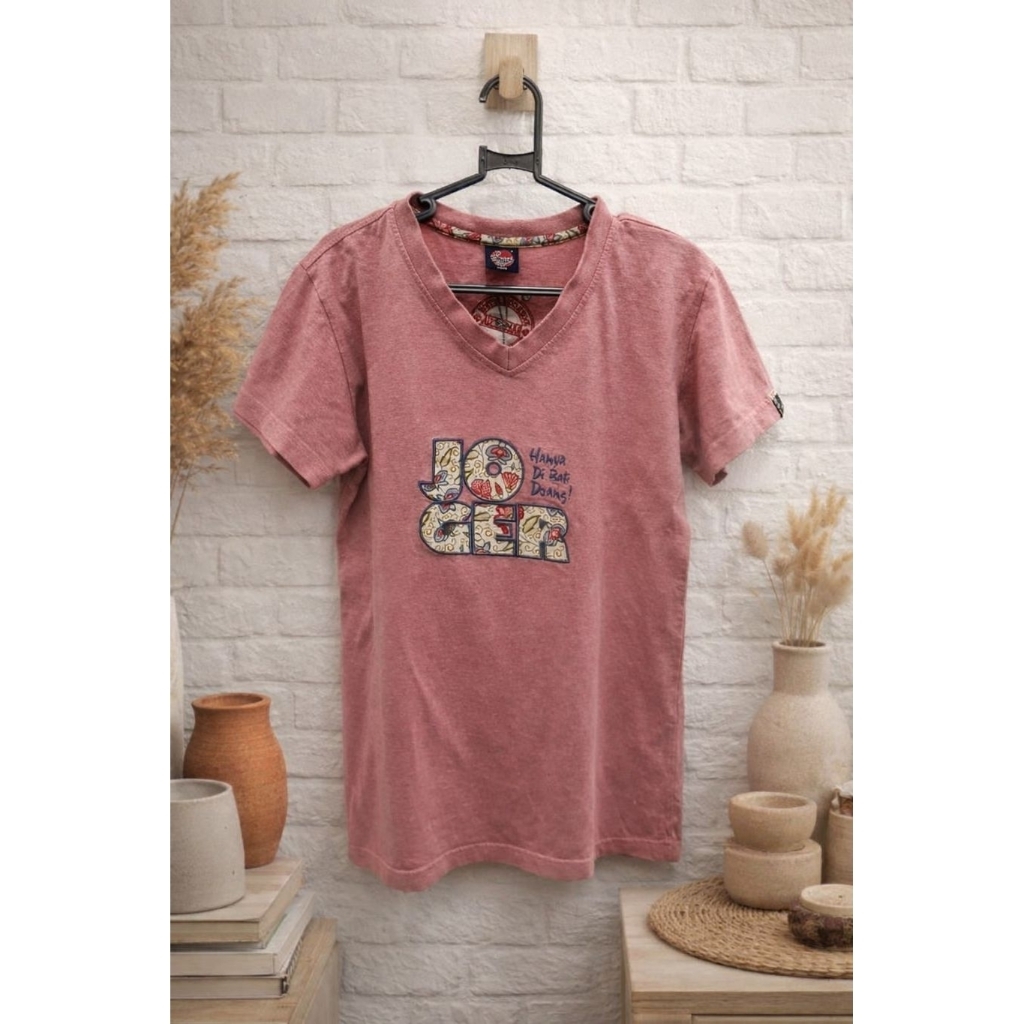 Preloved Kaos Joger Bali Wanita – V Neck Premium | LD 96 PB 63 | Limited