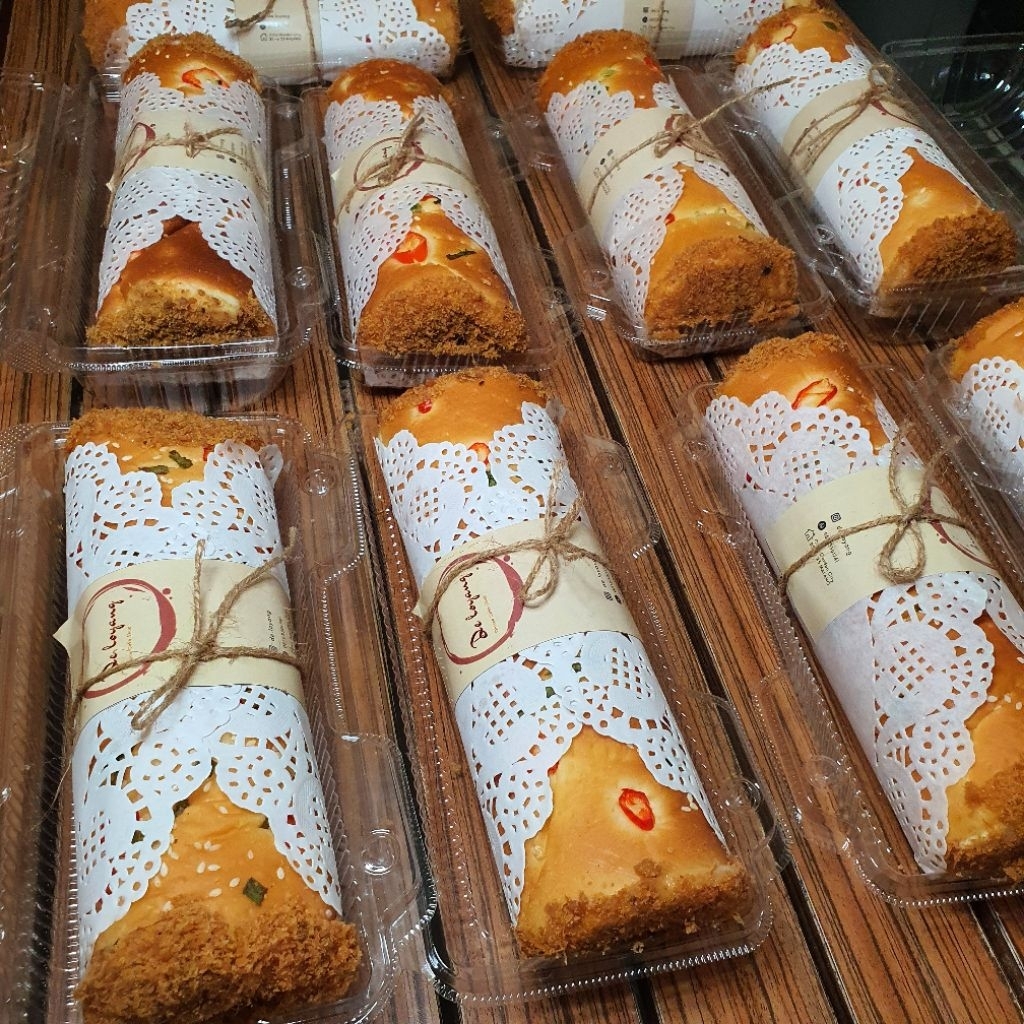 FLOSS ROLL / ROTI ABON PREMIUM / ROTI GULUNG/ FLOSS ROLL BREAD