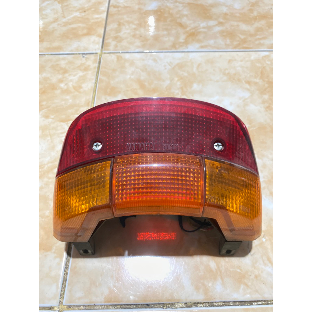 lampu belakang FIZR/VEGA lama original copotan