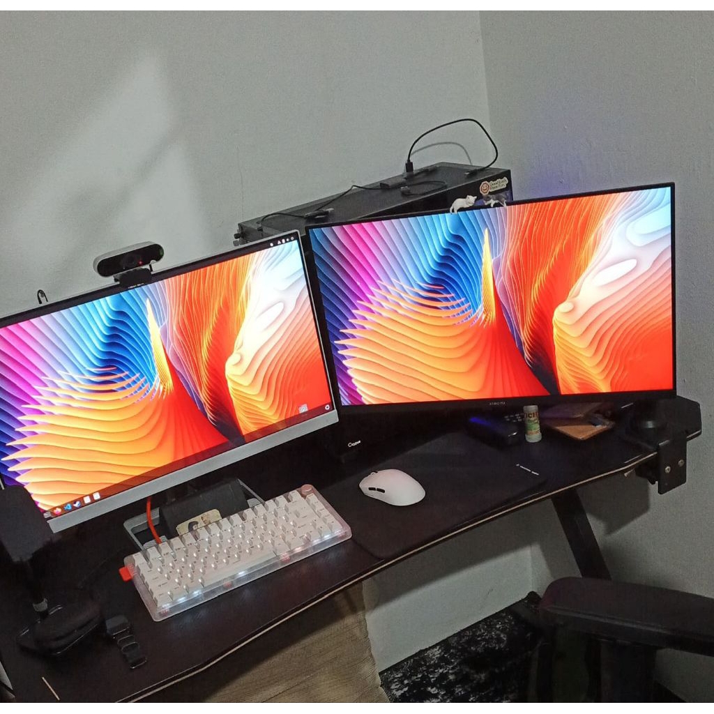 Monitor Bekas : Lenovo 24i-40 & Xiaomi A24i