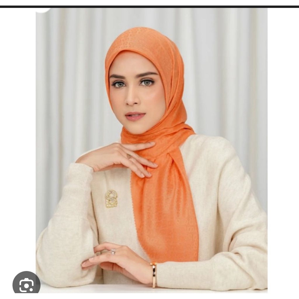 Tapis embos papaya buttonscarves prelove