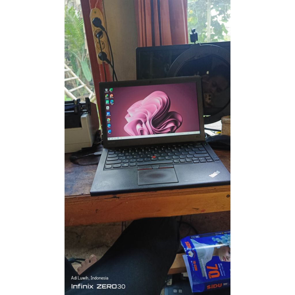 Lenovo Thinkpad X260 Core i5 Ram 16gb SSD 256gb