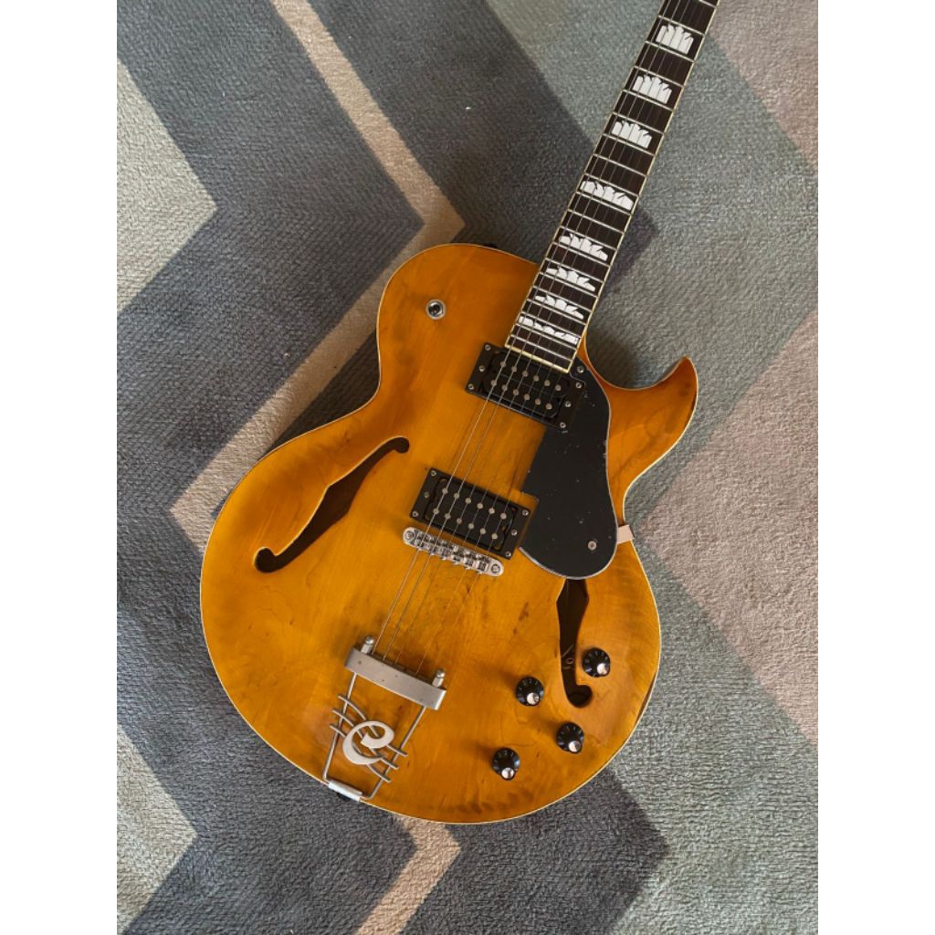 Gitar Epophone Hollow body custom