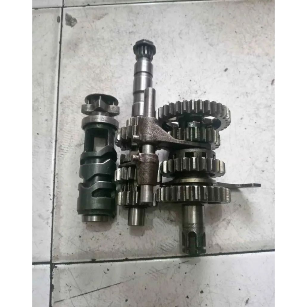 RASIO JUPITER MX OLD KOPLING ORIGINAL COPOTAN KONDISI UTUH FUNGSI NORMAL SIAP PAKAI