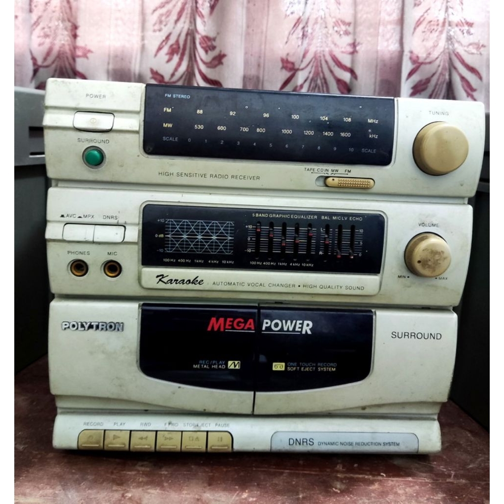 Radio tape compo Polytron ampli stereo equalizer bass woofer speaker mp3