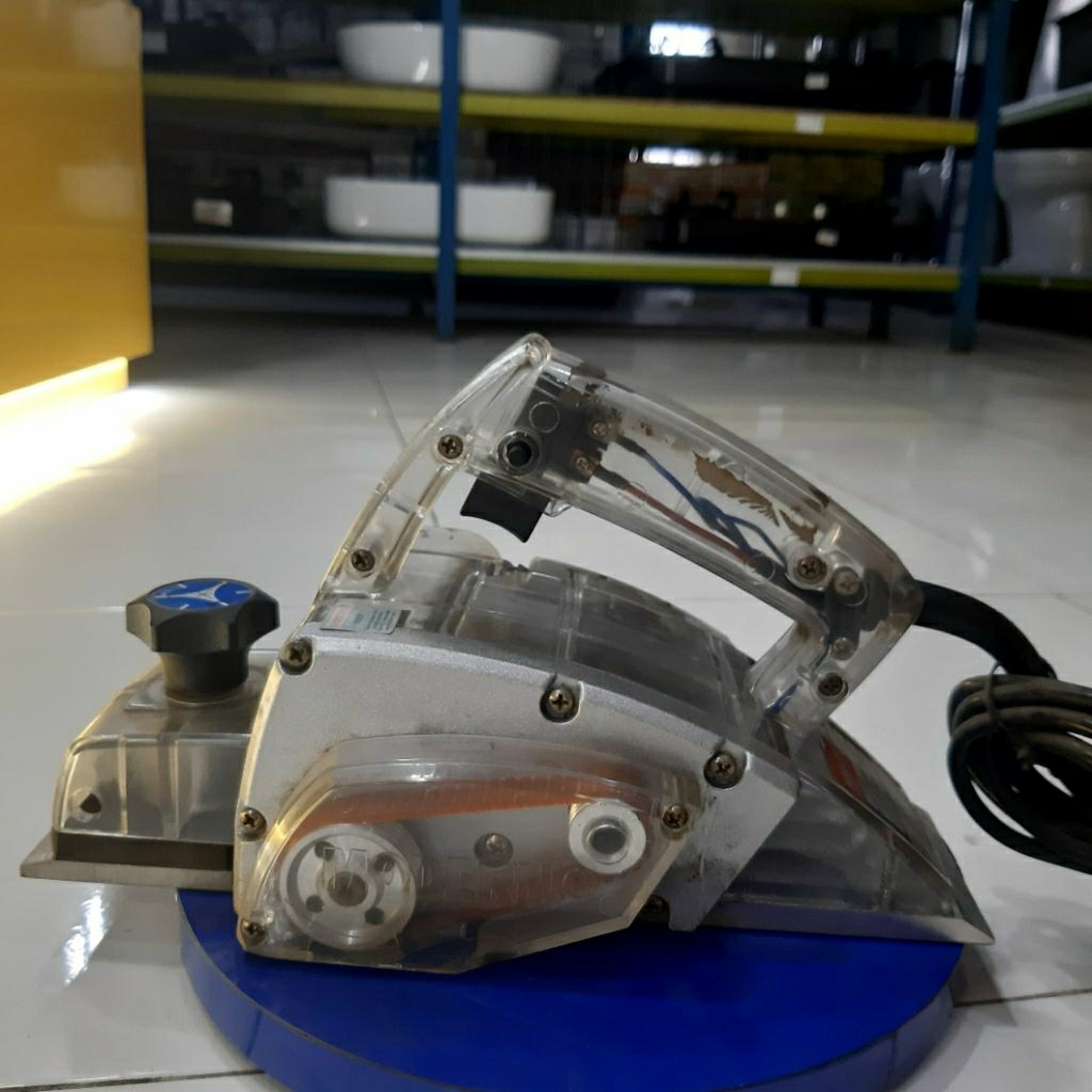 PLEANER MODERN M-2950