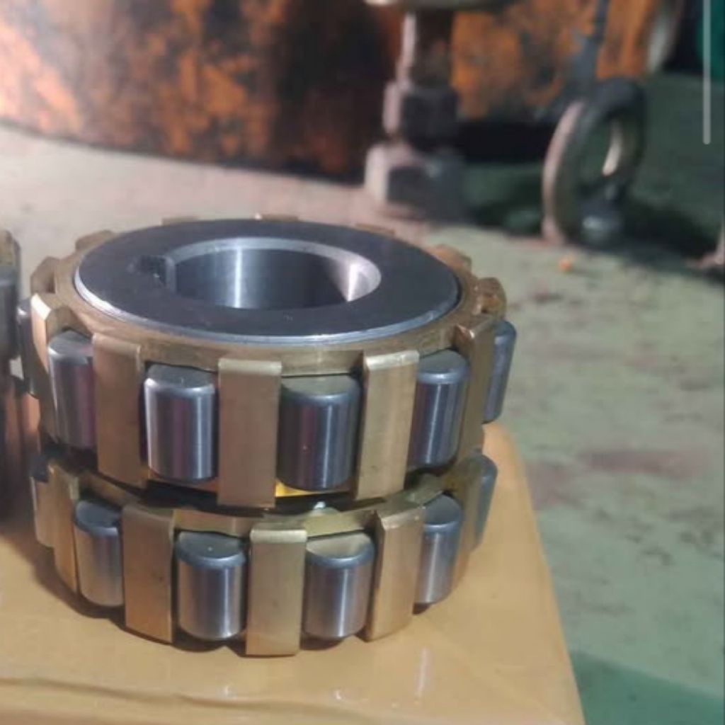 bearing bantalan roll eksentrik 70752904 eccentric roller bearing