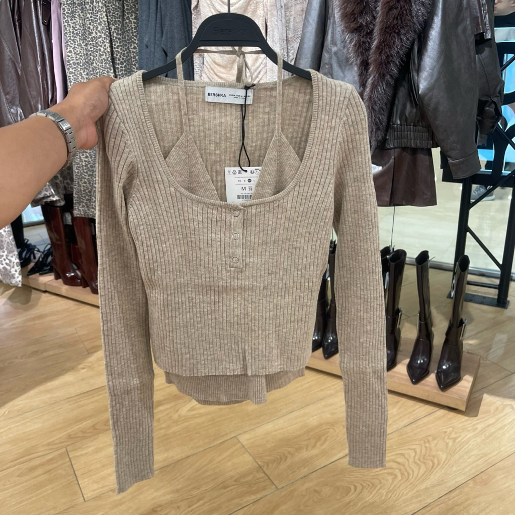 Sweater BERSHKA Women Jastip (jasa titip)