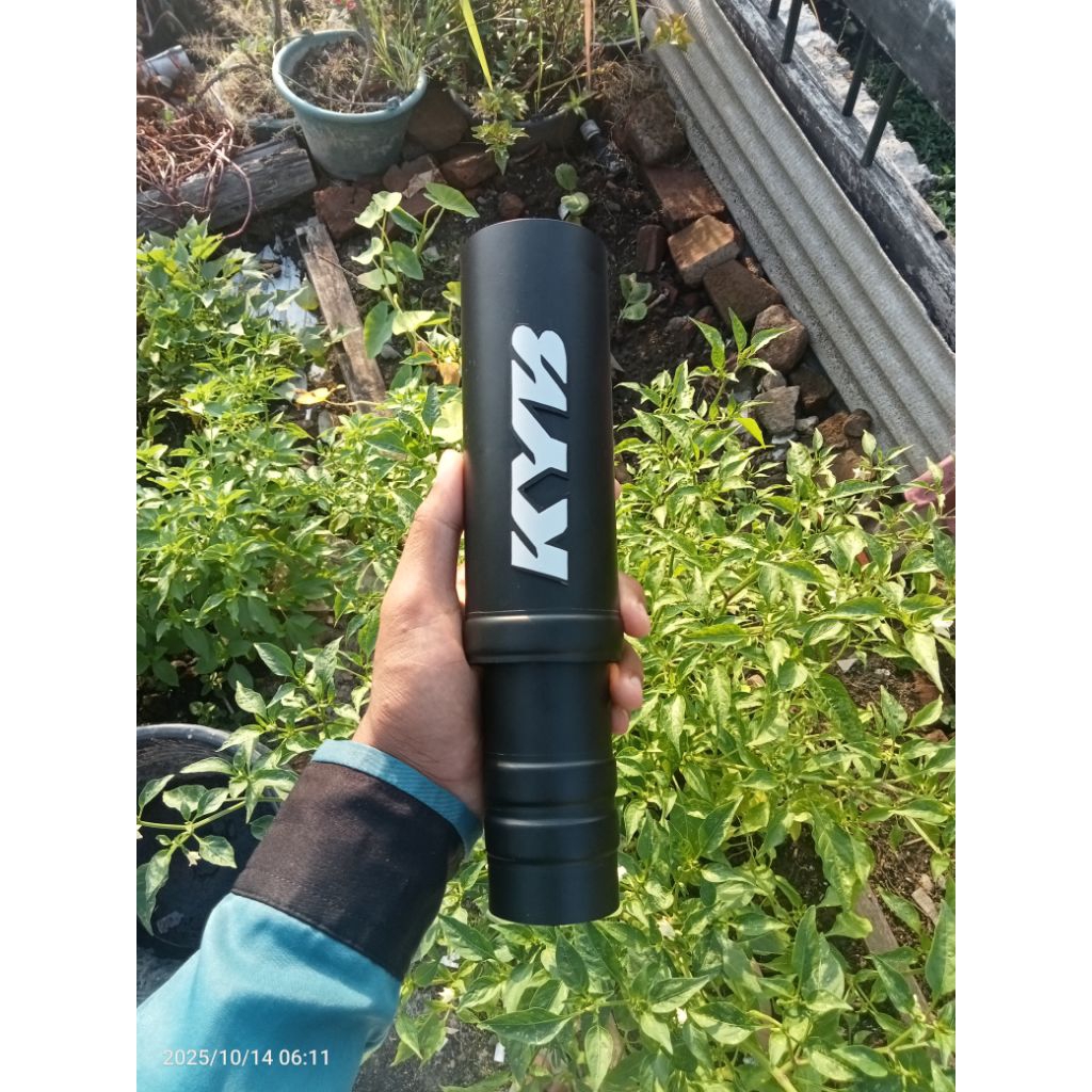 Cover shock belakang KYB Beat, Vario, Scoopy, Genio,