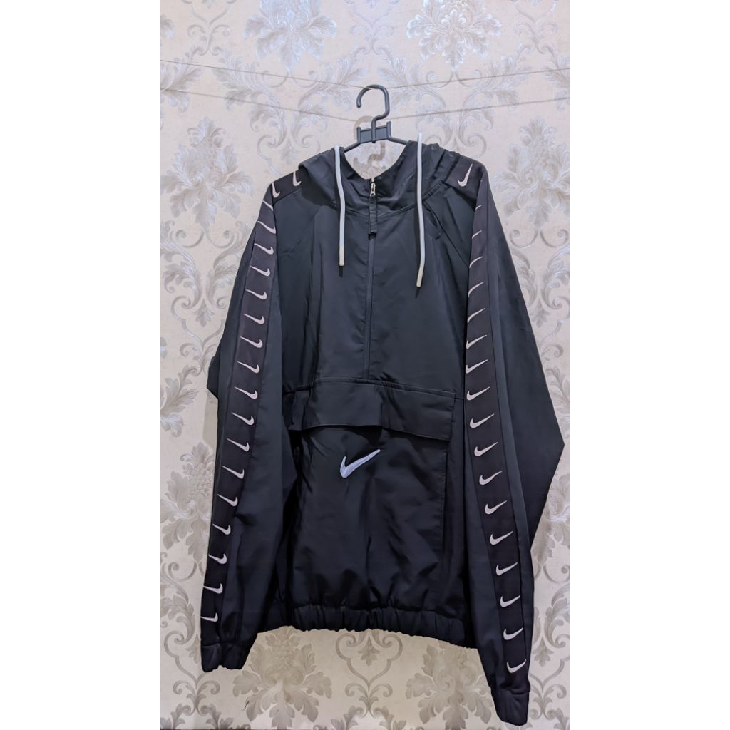 Nike Taped Big Swoosh Windbreaker