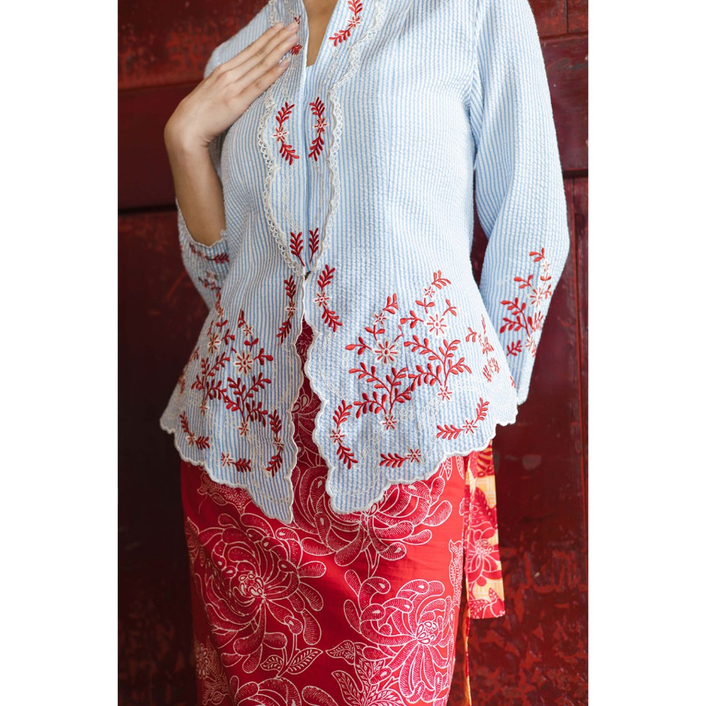 GENDHIS TOP/KEBAYA-----SISSAE