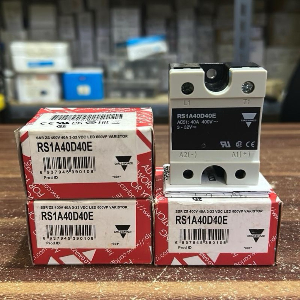 SSR CARLO GAVAZZI RS1A40D40E 40A SOLID STATE RELAY