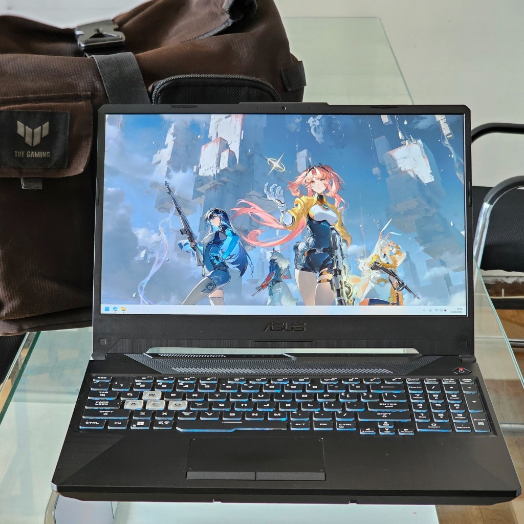 ASUS TUF Dash A15 FA506QM AMD Ryzen 7 5000 Series Ram 16 GB SSD 512 GB Nvidia RTX 3060 144 Hz Gaming