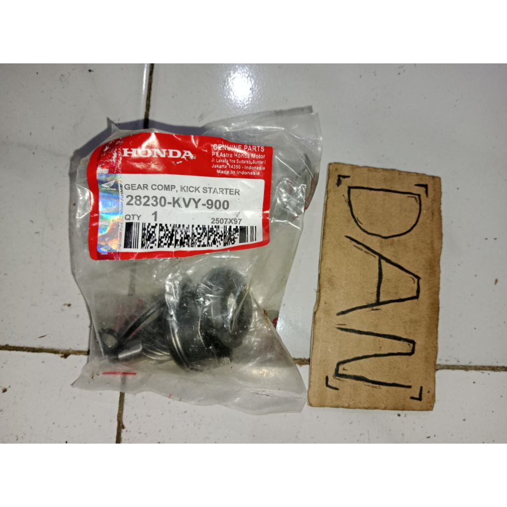 Pinion stater beat spacy scoopy pinion stater cvt KVY oem