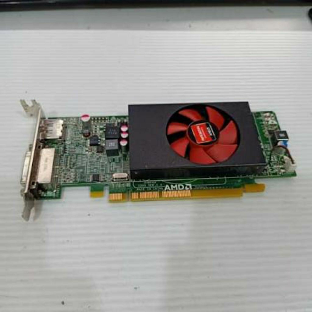 vga amd R5 240 1gb vram ddr3 directx 12 64bit