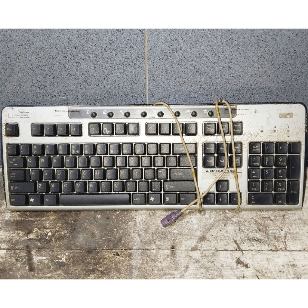 keyboard komputer jadul merek HP , RUSAK BUAT KOLEKSI