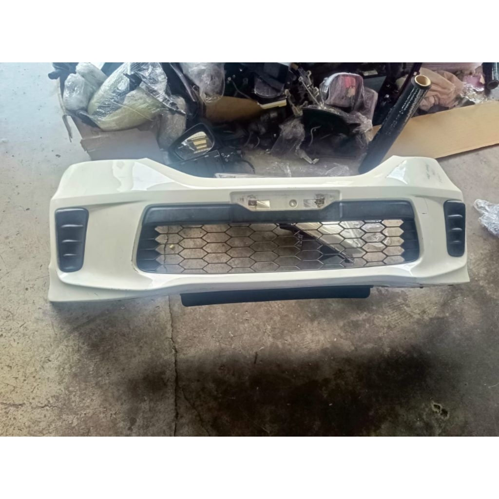 bumper depan original Honda Freed hybrid Japan JDM