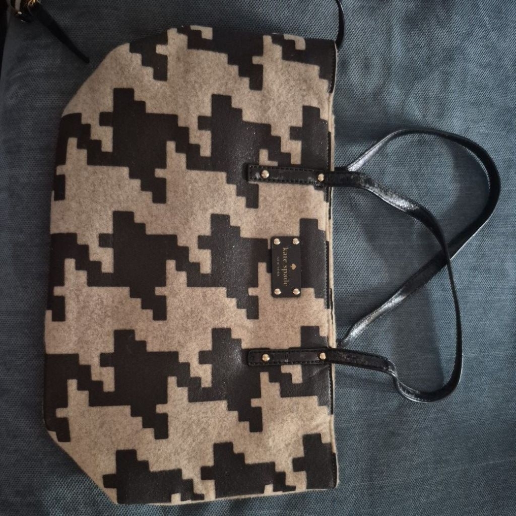 TasWanitaElegan/Katespade/Preloved/Mulus/TasKerja