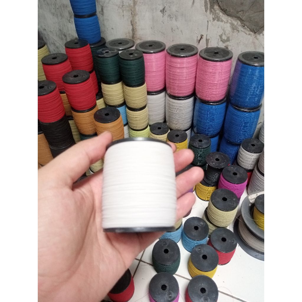 GELASAN LAYANGAN MOLOR 2000 YARD UKURAN 022 GELASAN SUPER TAJAM TURNAMEN