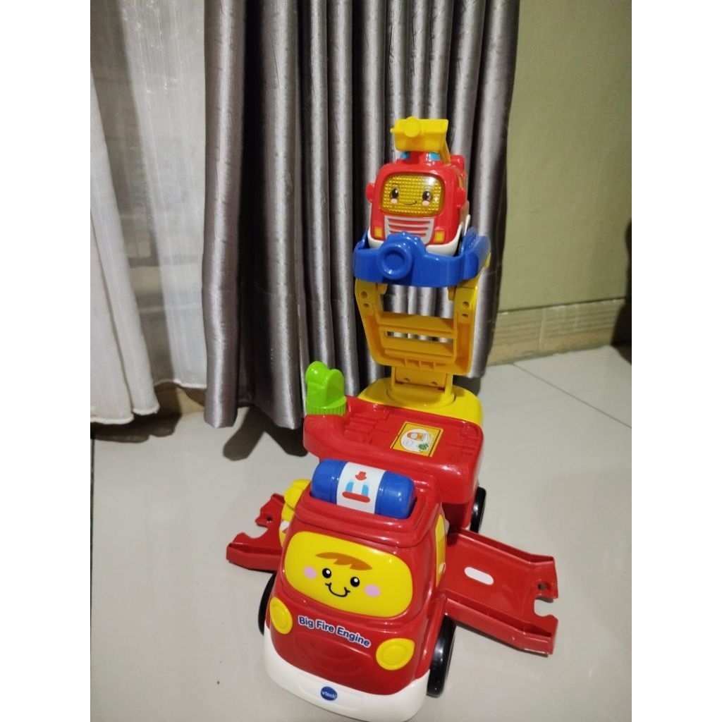 Preloved Vtech toot toot Drivers