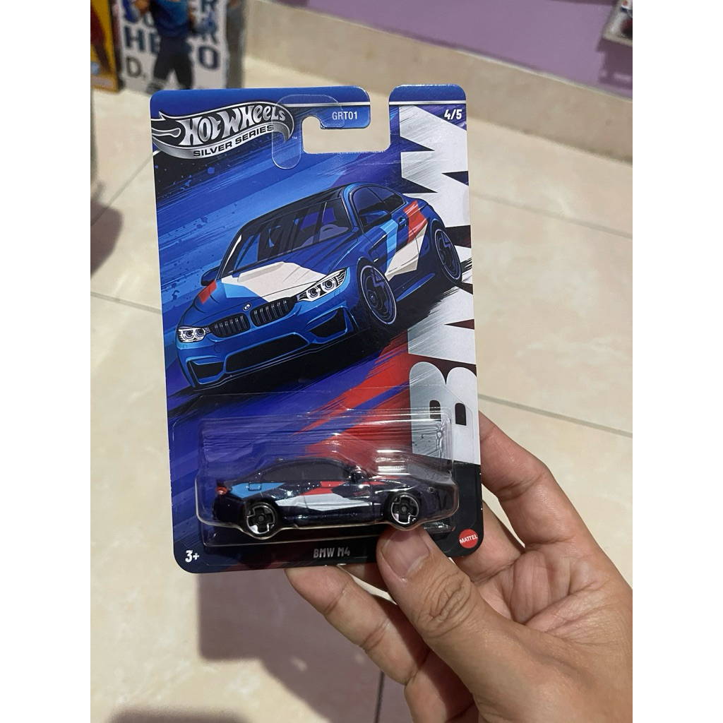 Hot Wheels BMW Series BMW M4 Blue