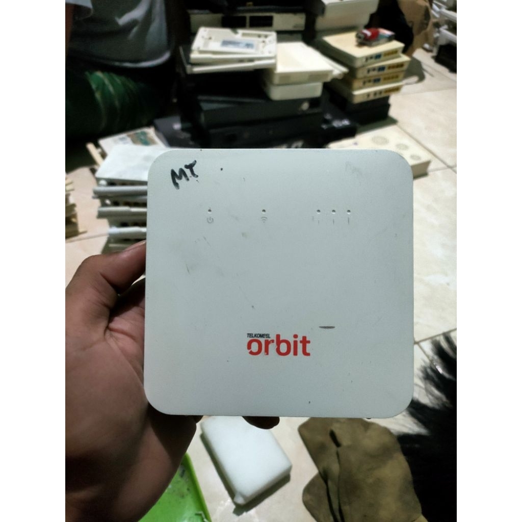 TELKOMSEL ORBIT B312-926 KONDISI MATI.