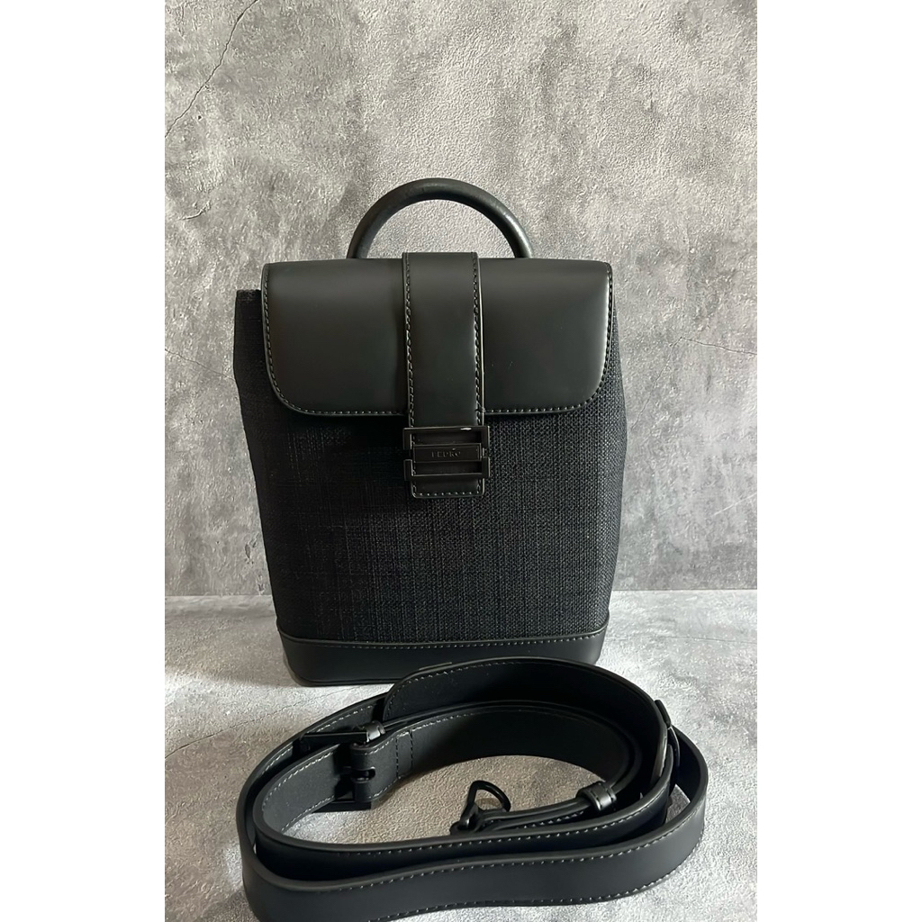 Pedro Phone Bag/Mini Sling Bag - Black & Cream (100% Original)