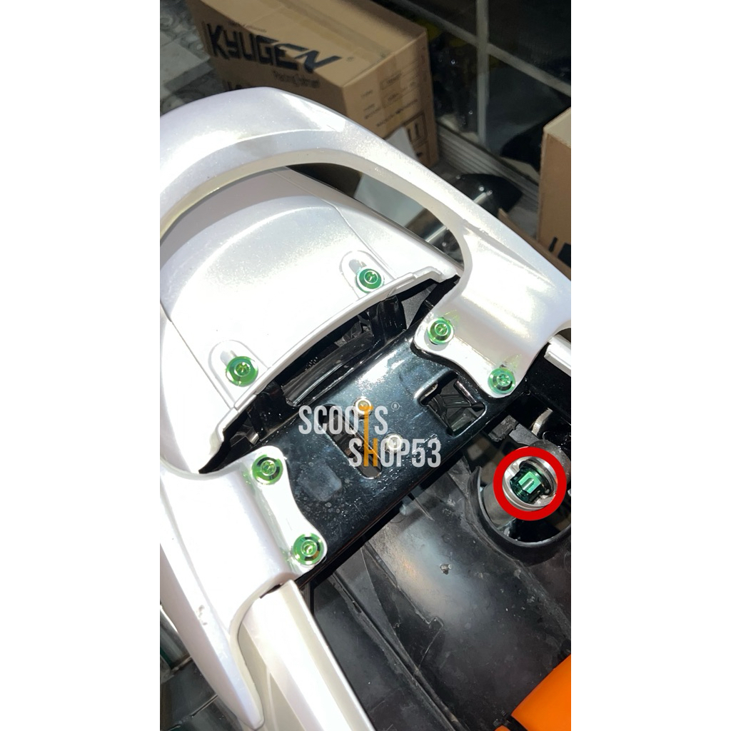 baut titanium gr5 set mur shock belakang atas yamaha mio sporty smile