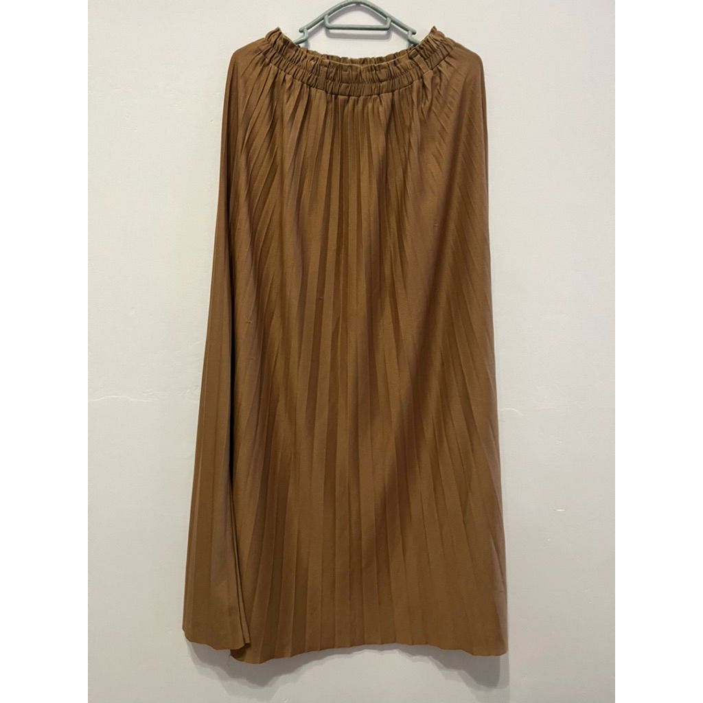 PRELOVED ROK PLISKET