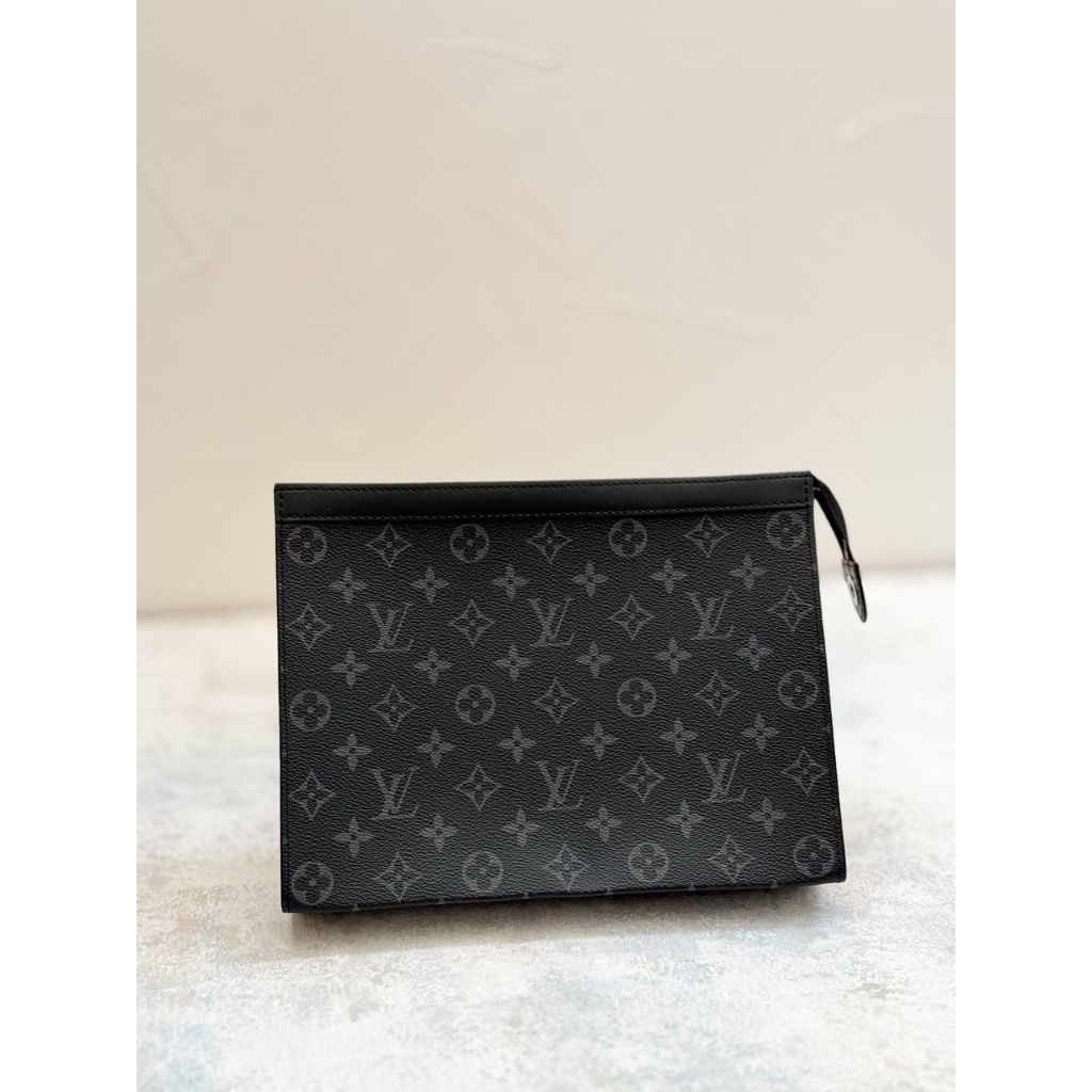 LV Pochette Voyage MM Monogram Eclipse