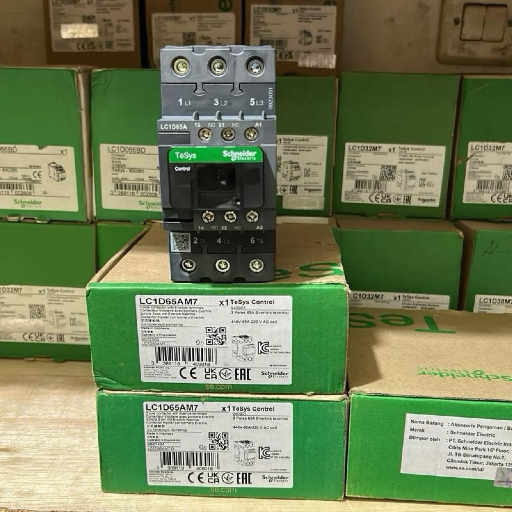 Kontaktor/Contactor Schneider LC1D40AM7 LC1D50AM7 LC1D65AM7 ORIGINAL ASLI