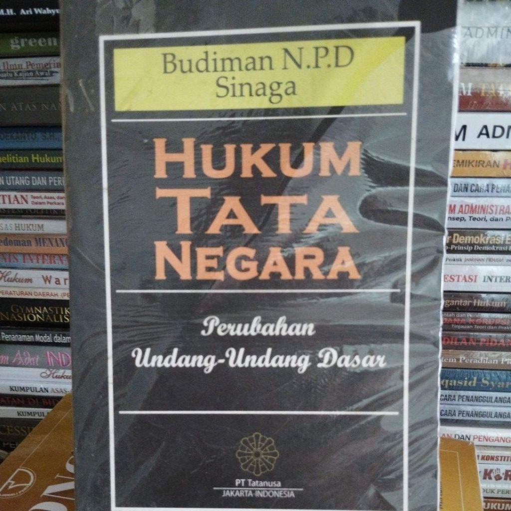 Hukum Tata Negara Perubahan Undang Undang Dasar Budiman NPD Sinaga