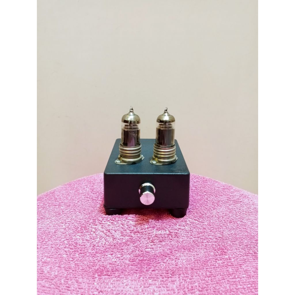Preamp Tabung / Tube Pre Amplifier 6x5n
