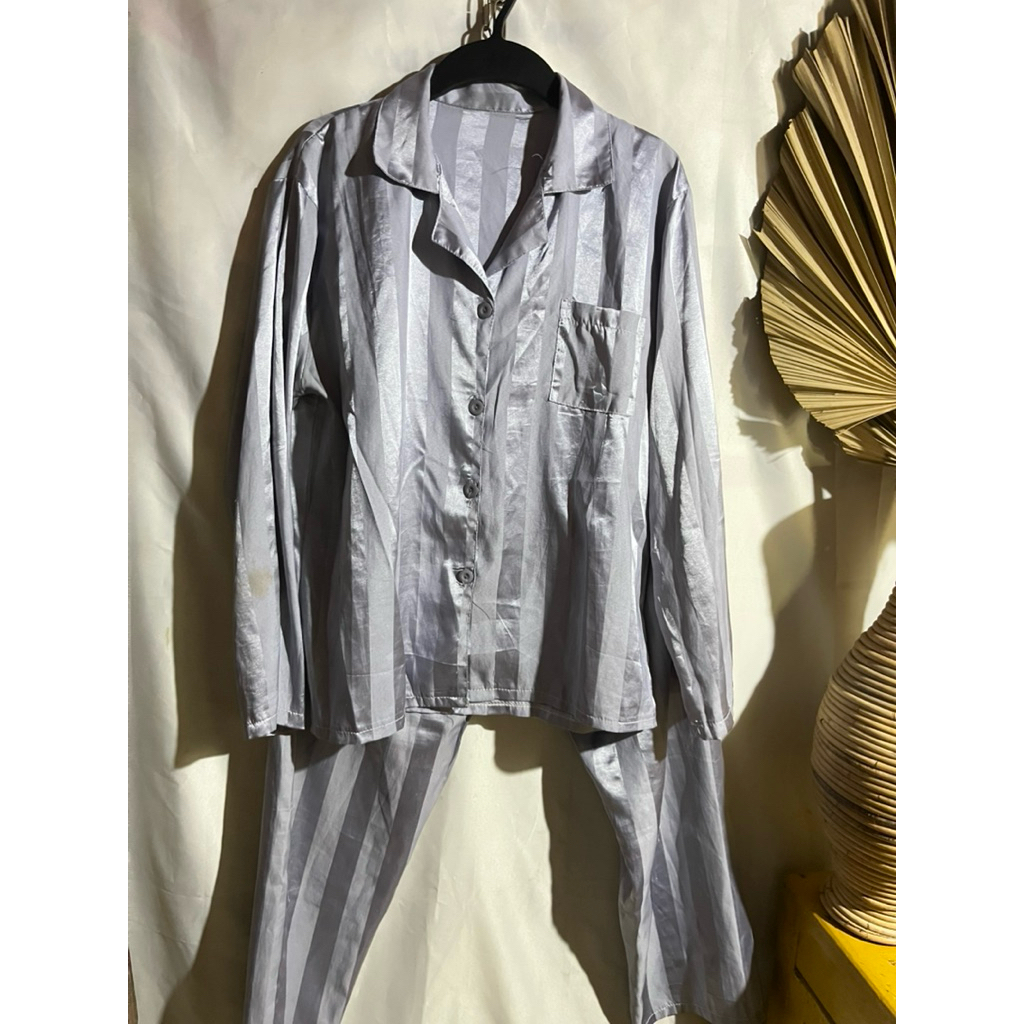 piyama satin preloved