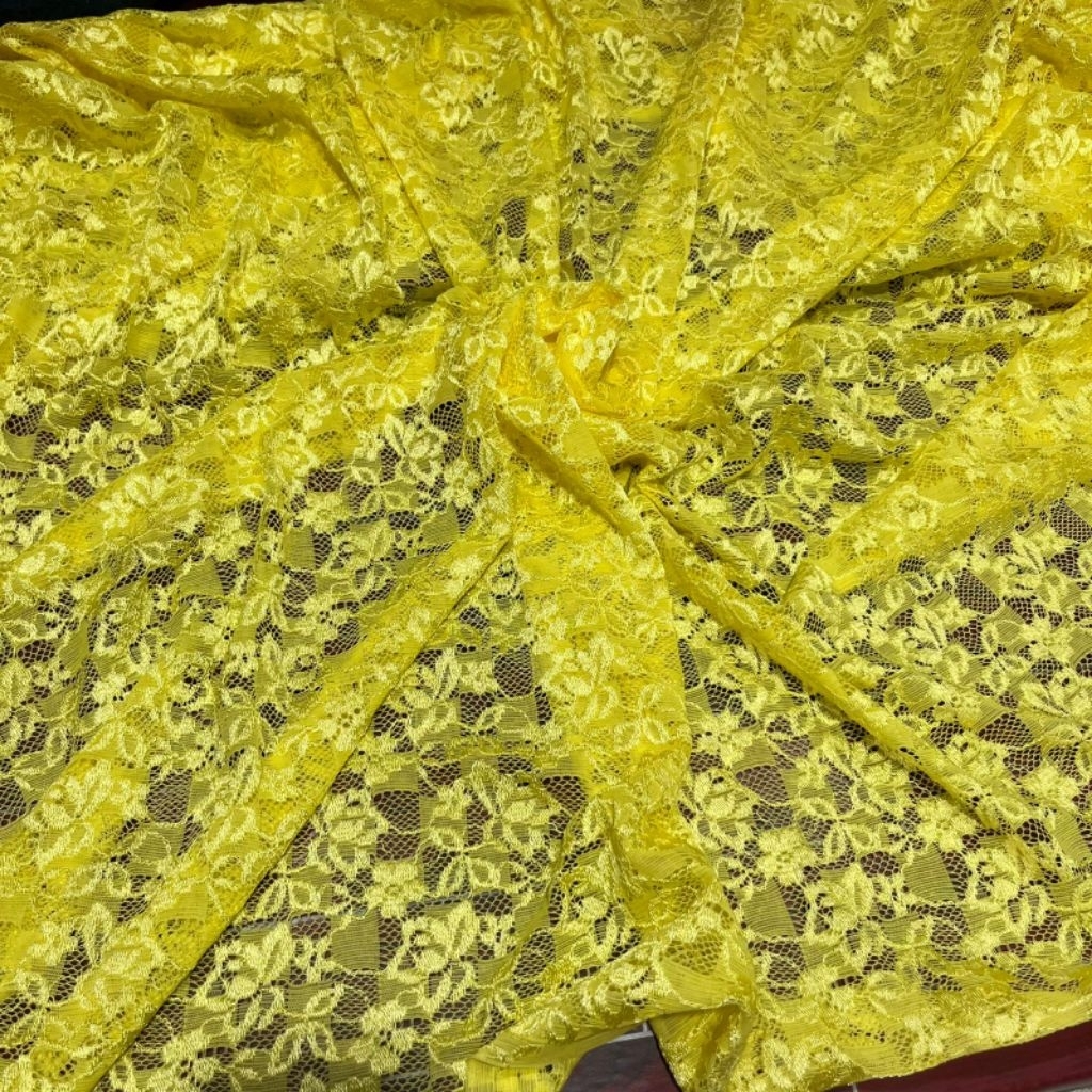Kain Brokat Katun Motif Kembang Artistik Warna Kuning lemon / kenari  – Lembut, Eksklusif, Cocok unt