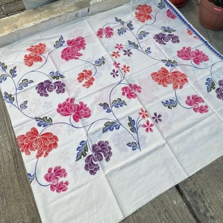 TERLARIS ORIGINAL KAIN BATIK LAWEYAN SOLO BUNGA MEKAR MERAH UNGU PINK DASAR PUTIH KODE 56