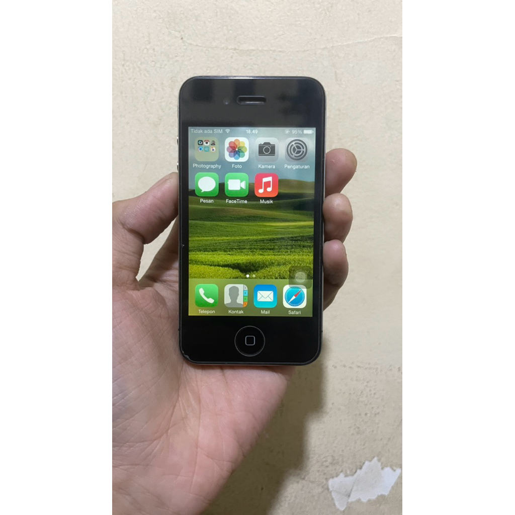 iPhone 4 16gb iCloud Lupa Password BACA DESKRIPSI YAAAAA