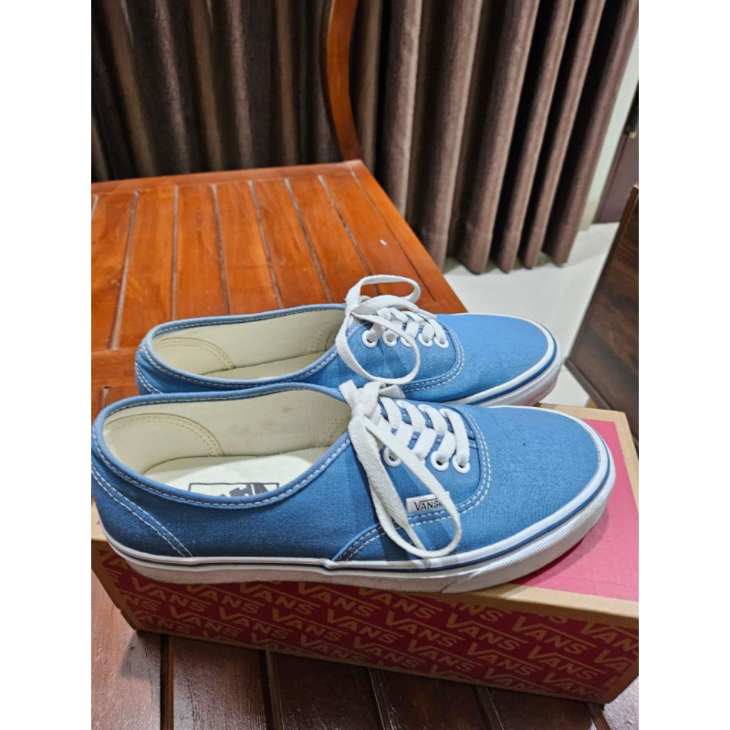 Vans Authentic size 39/25cm
