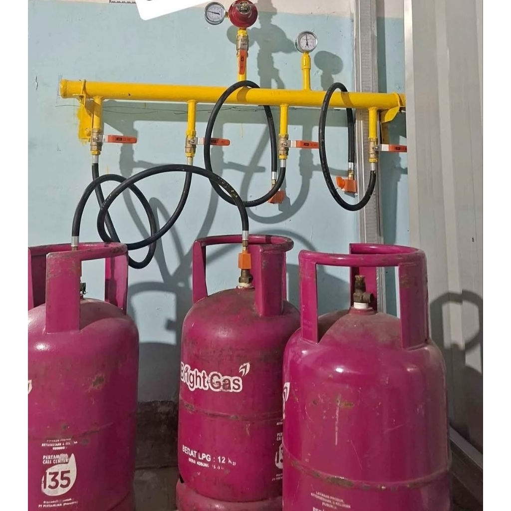 Shoporenku Selang Pigtail Gas 12 Kg + Regulator Zeppelin