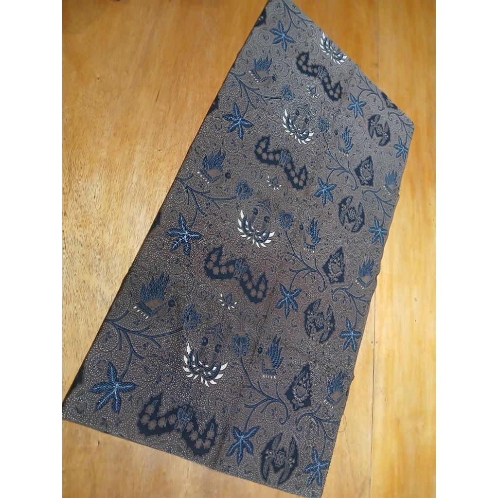Jarik Batik Dagel motif Wahyu Temurun