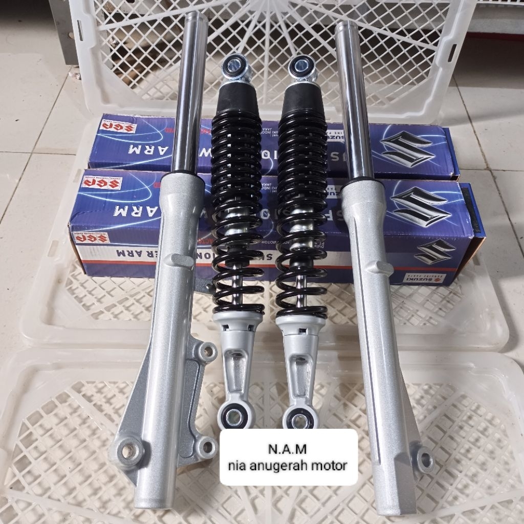 as shock depan tabung+shockbreaker belakang Suzuki smash Titan smash new smash lama sepasang