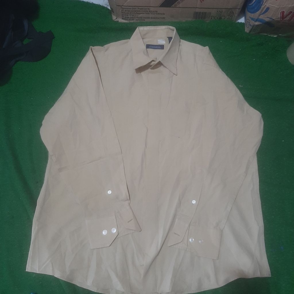 KEMEJA COWOK /PRIA MANHATTAN